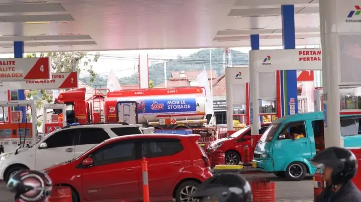 Diserbu Pemudik, Pertamina...