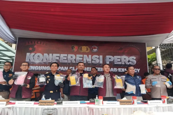 Bahan Kimia Pembuat...