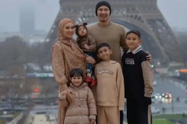 Hari Raya Idulfitri,...