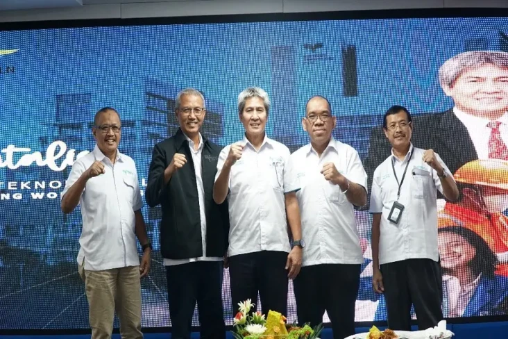 Rayakan Dies Natalis...