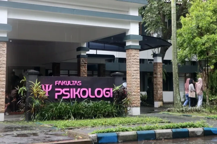 12 Prodi Psikologi Akreditasi...