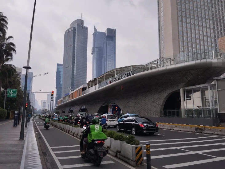 Prakiraan Cuaca Jakarta...