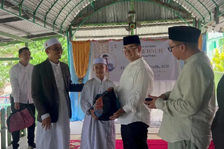 Pj Gubernur Kaltim Rayakan...