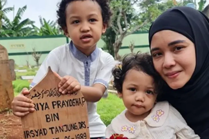Curhatan Fati Istri...