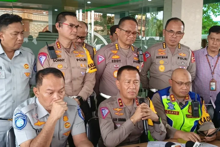 Kecelakaan Maut Bus...