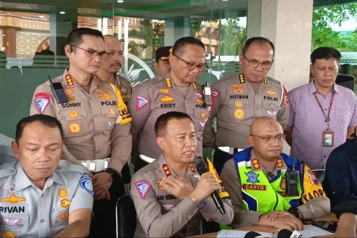 Polisi Kerahkan Tim...