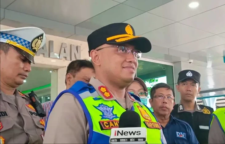 Polisi Identifikasi...