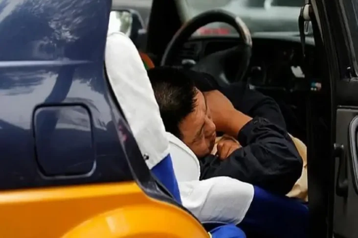 Tips Tidur Nyaman di...