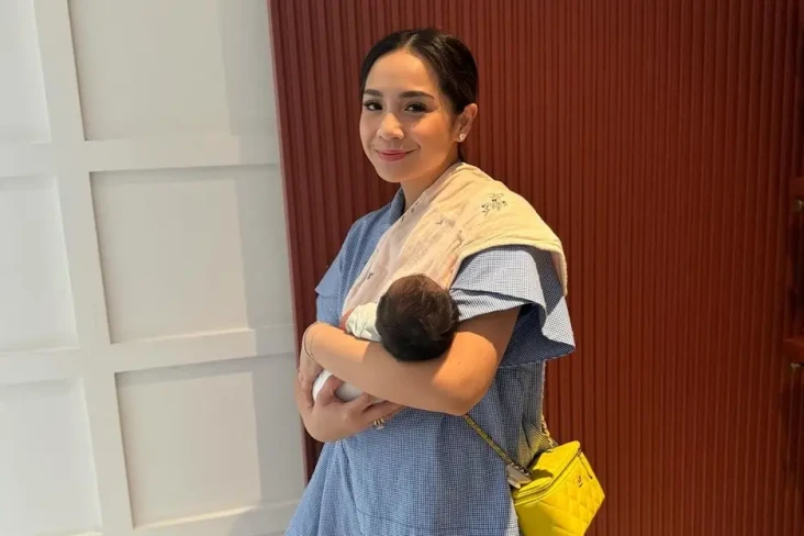Nagita Slavina Perkenalkan...
