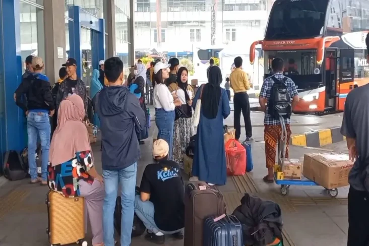 Terminal Terpadu Pulogebang...