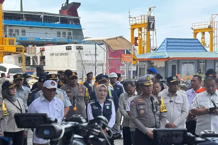 Menhub: Layanan Arus...