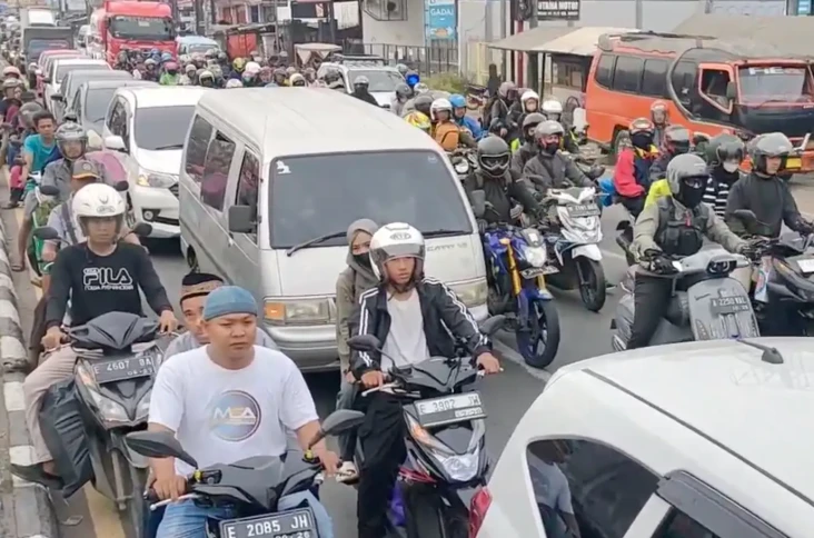 Pemudik Kembali ke Jakarta...