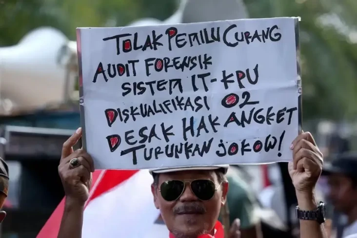 Mendorong Jalan Alternatif...