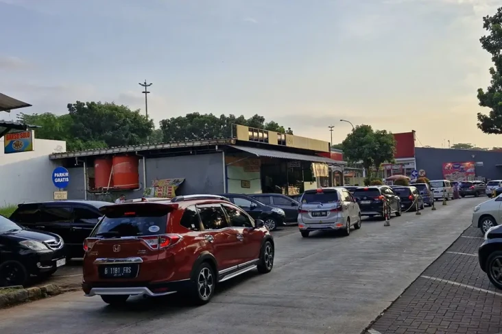 Rest Area KM 101 Tol...