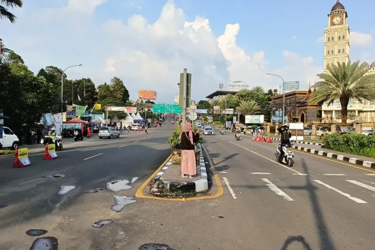 Lalin Jalur Puncak Bogor...