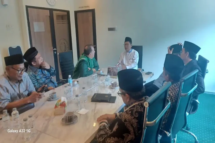 Datangi MUI, Pendeta...