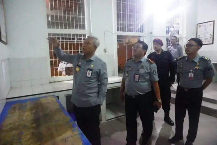 Banjir Rob Ancam Lapas...
