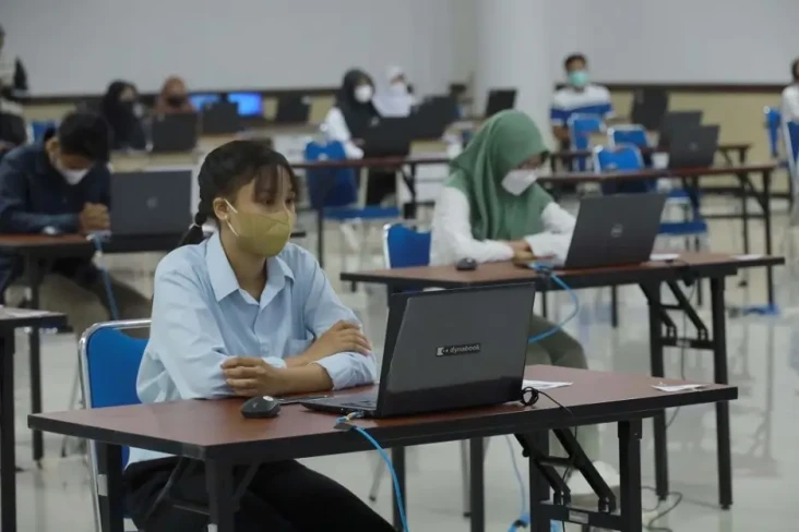 Awas Kena Diskualifikasi,...