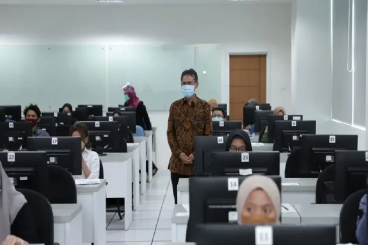 Benarkah Soal UTBK SNBT...