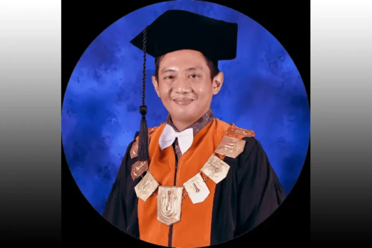 Dituding Catut Nama...