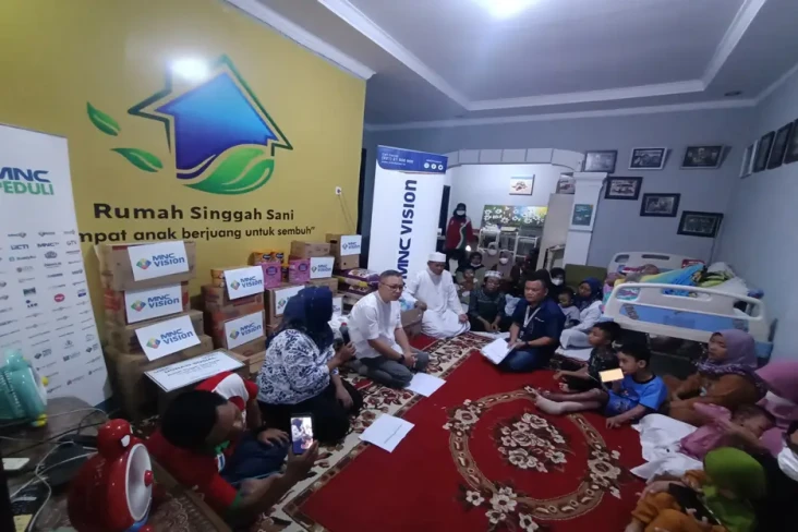 MNC Vision Berikan Bantuan...