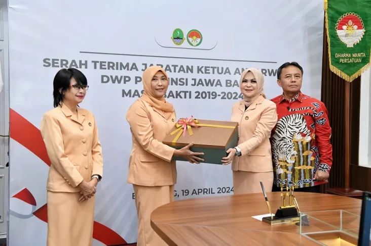 Dharma Wanita Persatuan...
