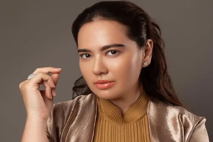 5 Fakta Perceraian Catherine...