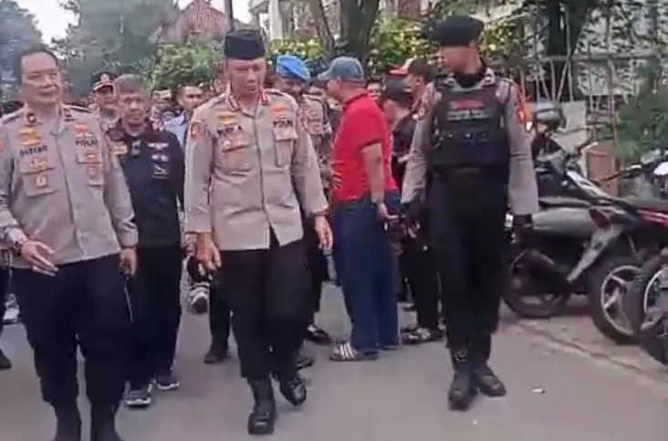 Kapolrestabes Bandung...