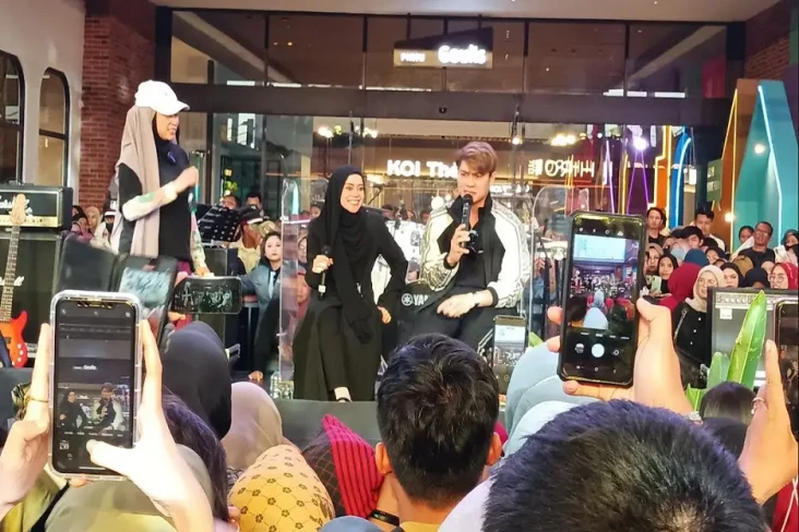 Meet and Greet Pemeran...