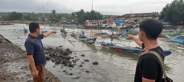Cari Ikan di Laut, Nelayan...