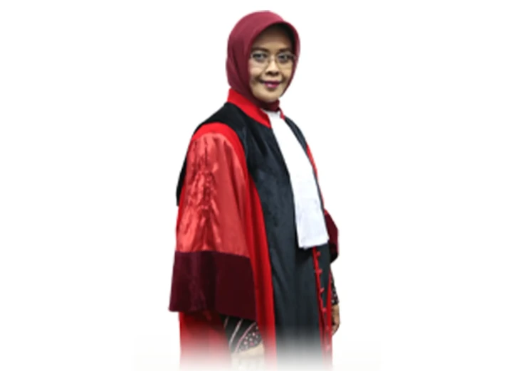 Mengenal Enny Nurbaningsih,...