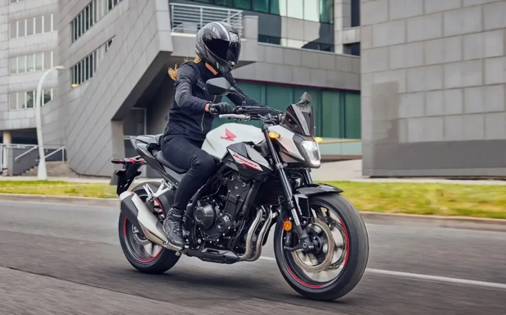 Honda Luncurkan Moge...