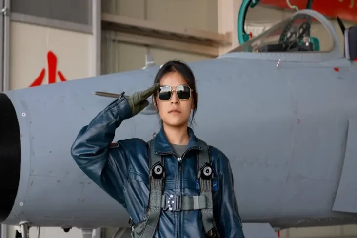 Gadis Cantik Ini Jadi...