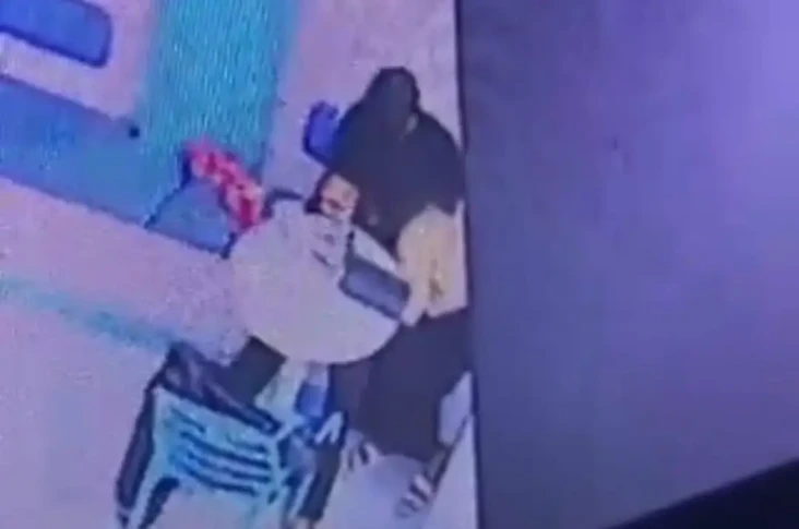 Meresahkan, Polisi Buru...