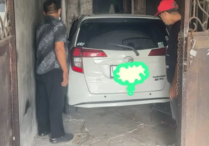 Komplotan Perampok Rentenir...