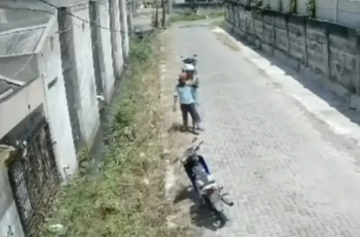 Viral! 2 Pemuda di Semarang...