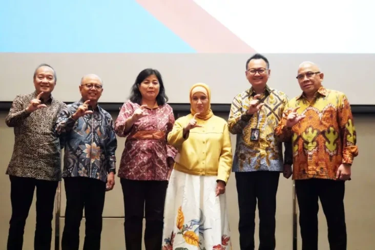 Keterbukaan Informasi...