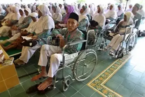 798 Calon Haji Kabupaten...
