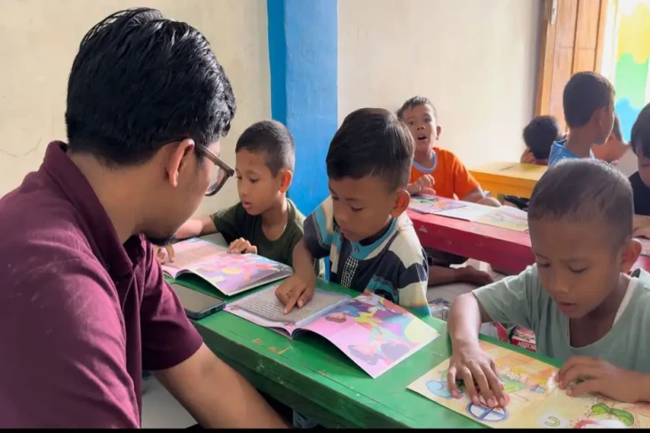 Terima Buku Bacaan MNC...