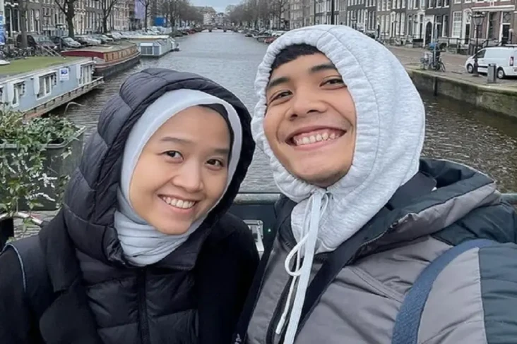 Kronologi Istri Bintang...