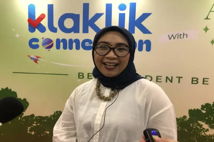Klaklik Connection with...