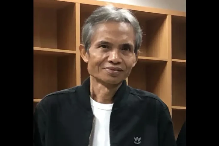 Sastrawan Joko Pinurbo...