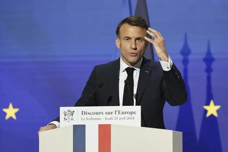 Macron Ingin Senjata...