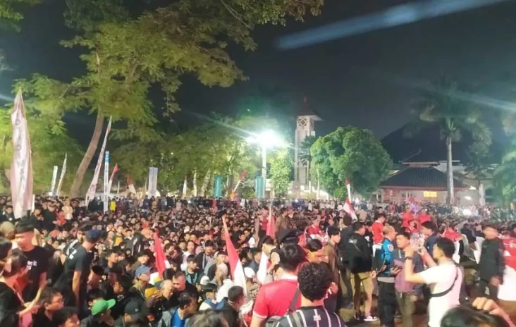 Masyarakat Tumplek di...