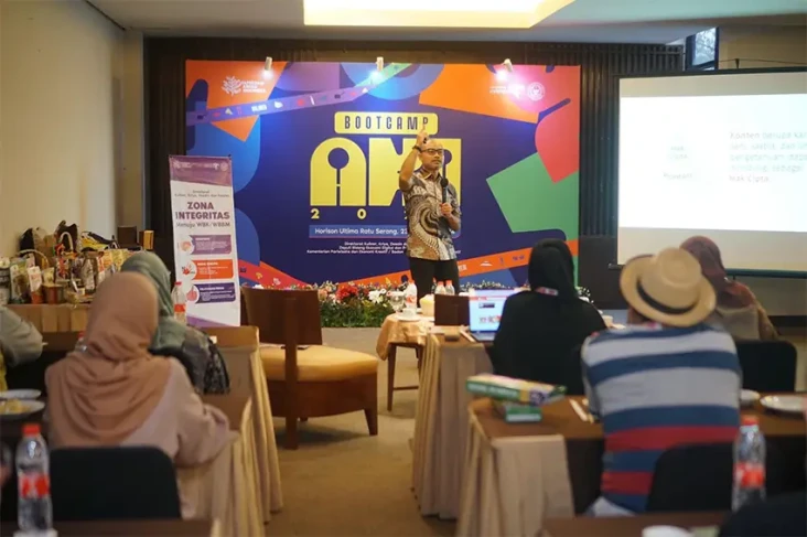 Fase Bootcamp AKI 2024...