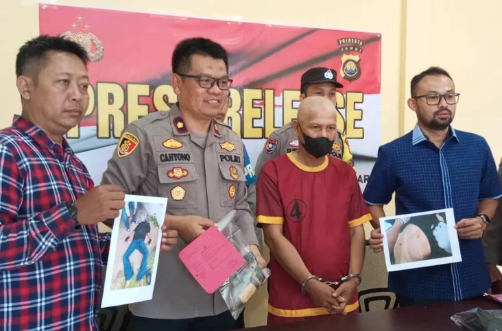 Rebutan Lahan Parkir...