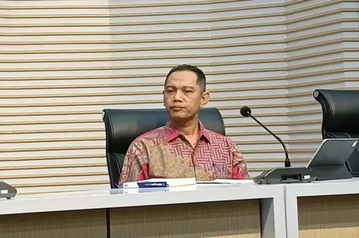 Hari ini Dewan Pengawas...