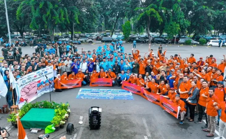 Gelar Apel May Day,...