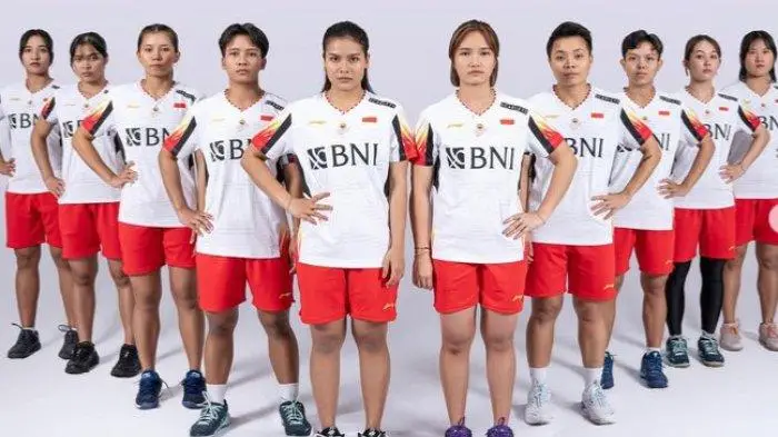Susunan Pemain Indonesia...