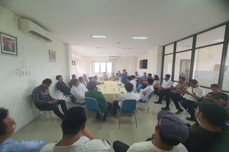 Kronologi Keributan...